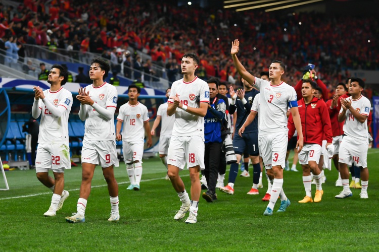 此前18強(qiáng)賽中國(guó)vs印尼延遲開球，中國(guó)、印尼兩隊(duì)收到FIFA罰單